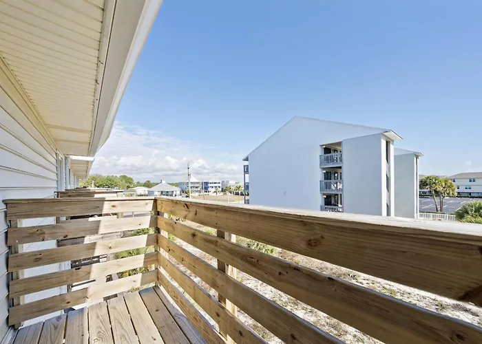 Gulf View 7 Apartment